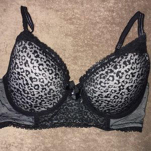 Super sexy Talk Pretty To Me Black Bra 36D
